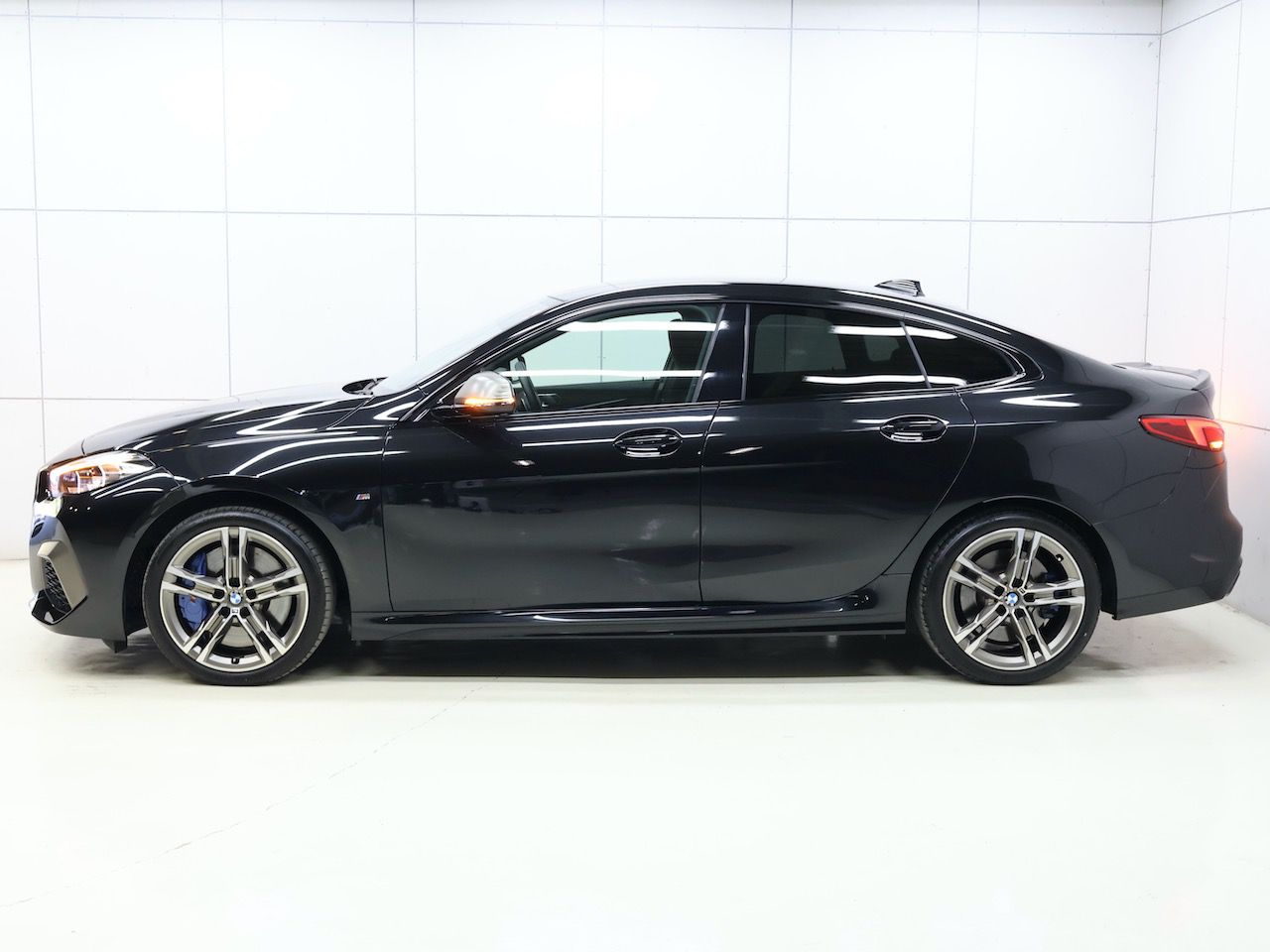 F4* **35i xDrive **** ***** B48 2.0i