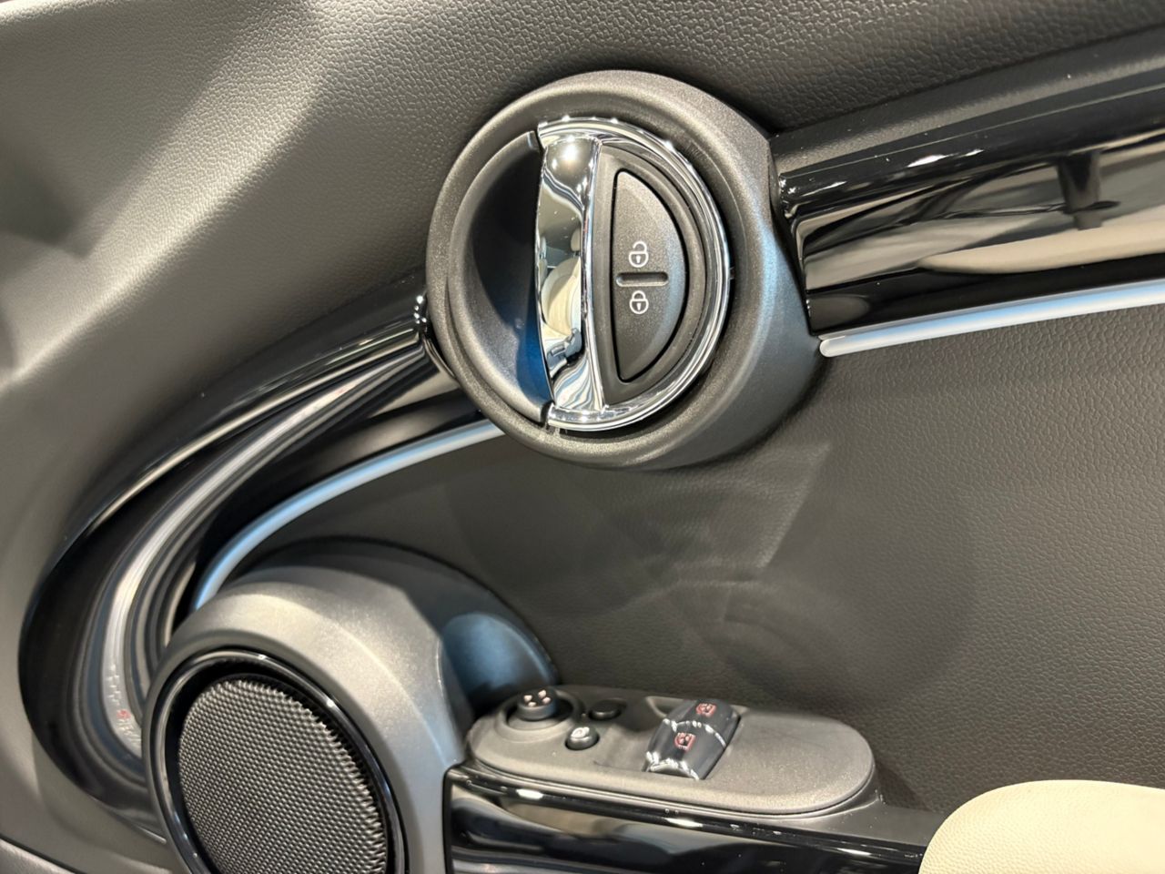 Cooper S 3 doors RHD