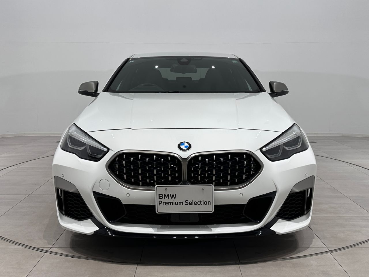 F4* **35i xDrive **** ***** B48 2.0i