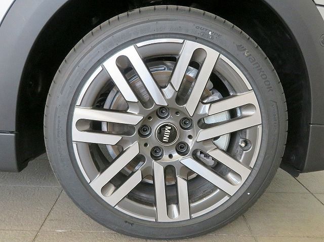 F66 MINI Cooper C 3Dr