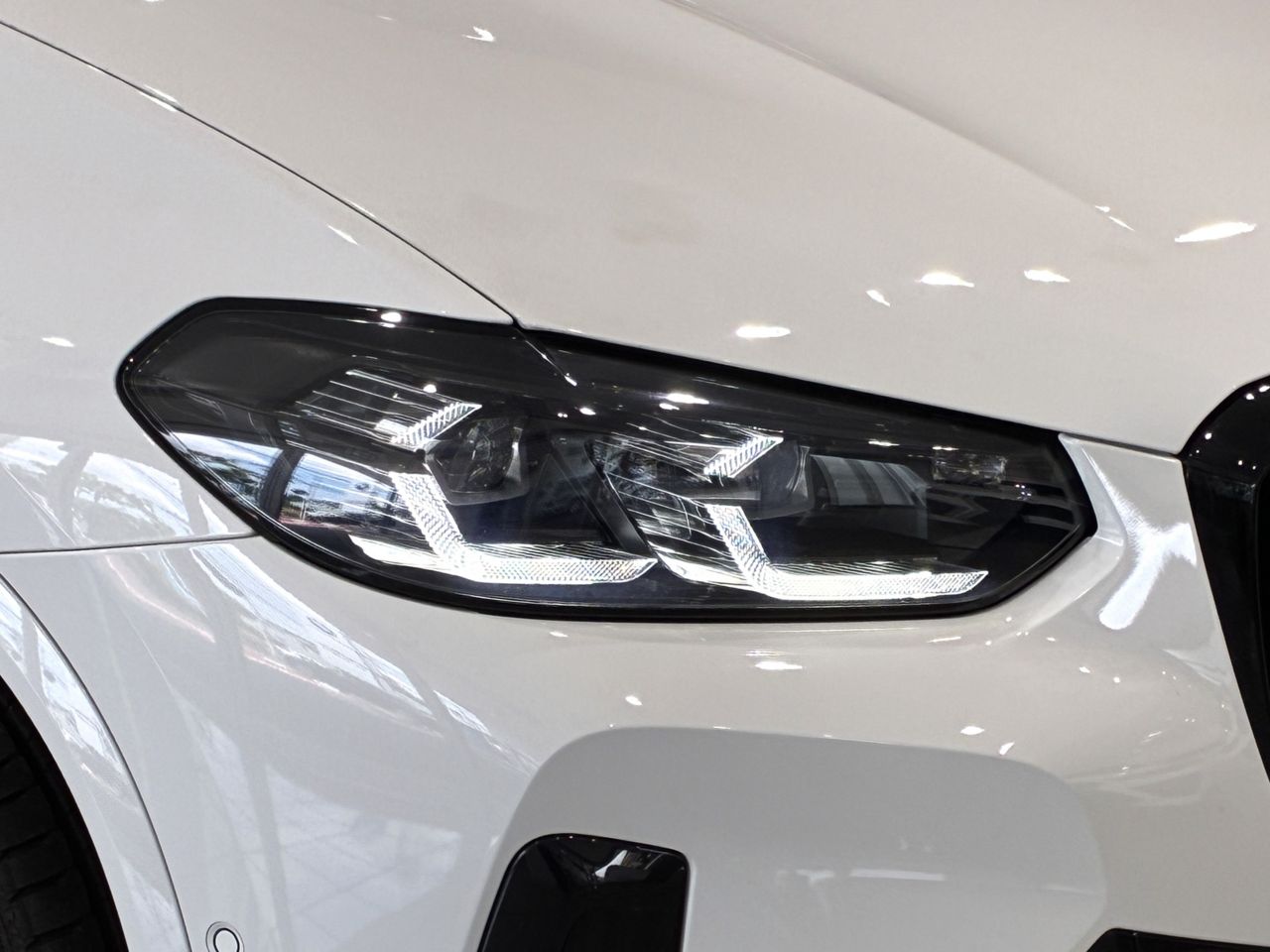 G01 X3 M40i RHD LCI ZA