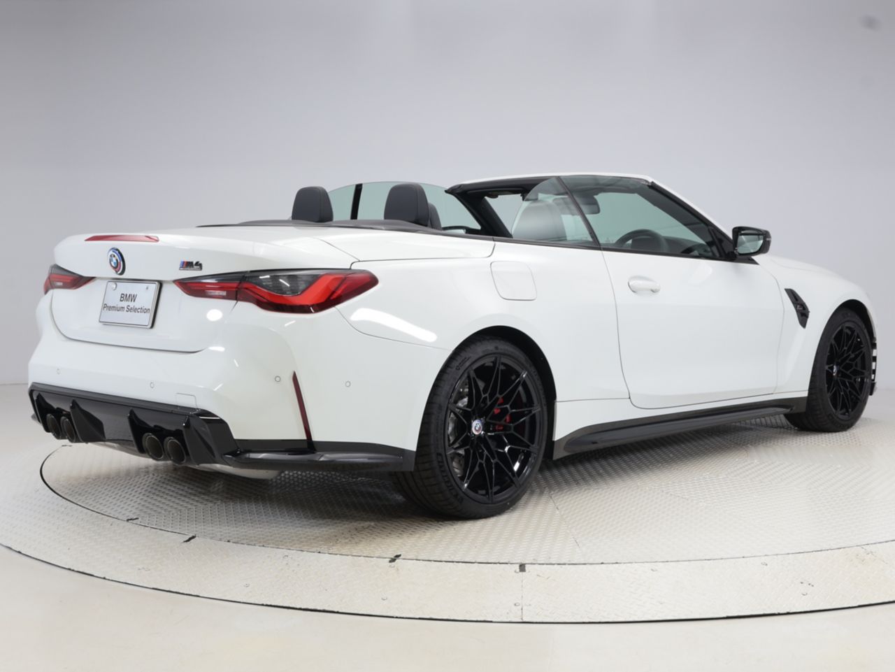G83 M4 Competition M xDrive Competition RHD
