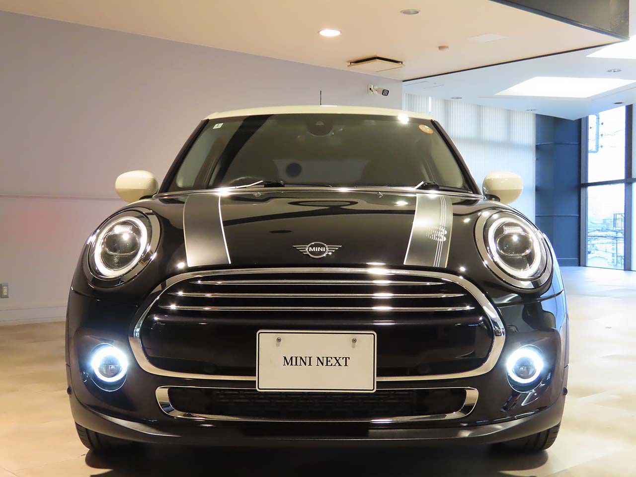 F55 COOPER D (AT)