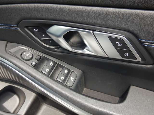 G20 320i Saloon LCI RHD MX