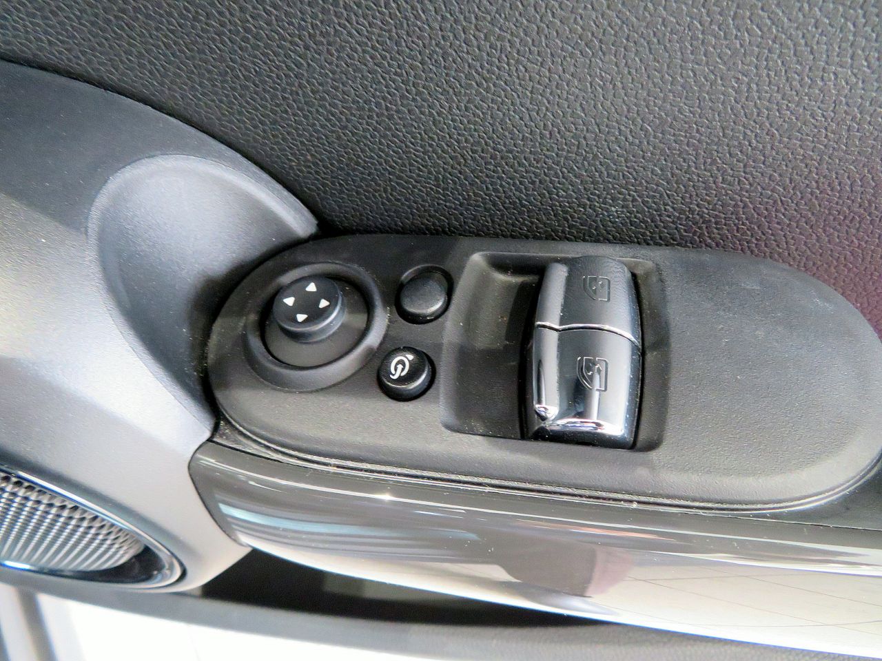 MINI Cooper D 3-Door Hatch