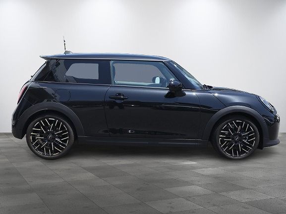 F66 MINI Cooper S 3Dr