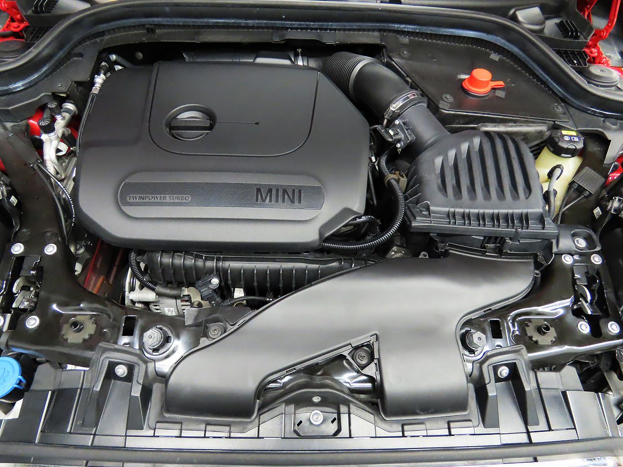 F55 MINI Cooper 5-Door Hatch LCI