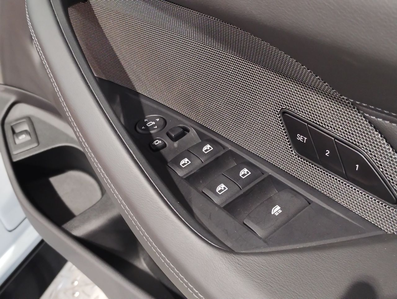 G83 M4 Competition M xDrive Competition RHD