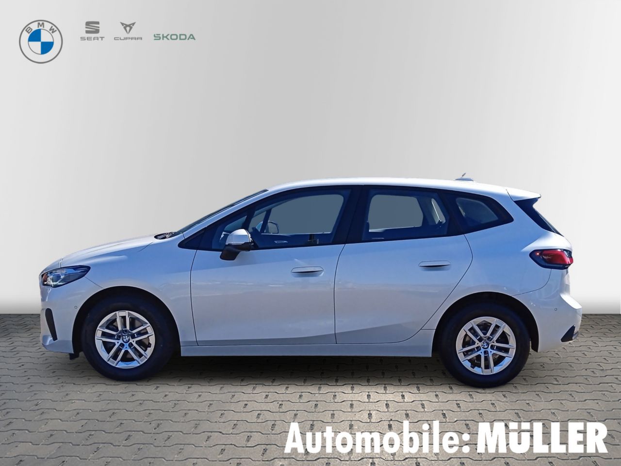 BMW 218