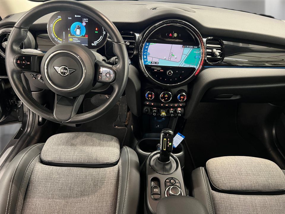 MINI Cooper SE