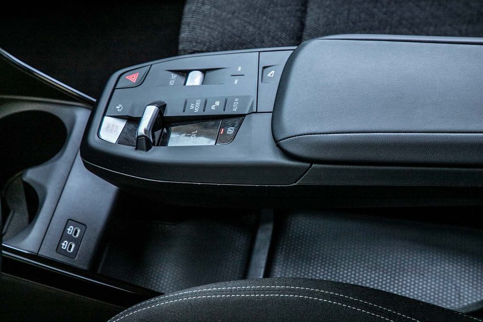 BMW 216
