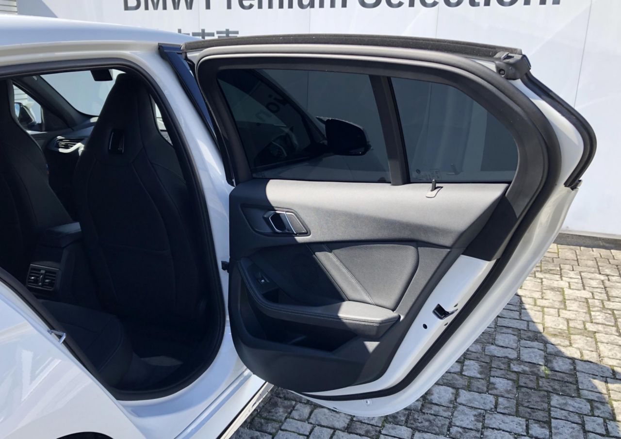 F40 M135i xDrive Sports Hatch 5-door B48 2.0i