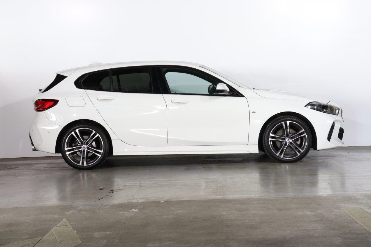 F40 118d Sports Hatch 5-door B47 2.0d