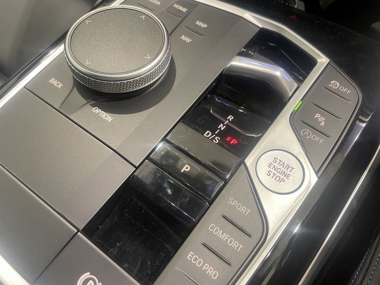 G42 220i Coupe