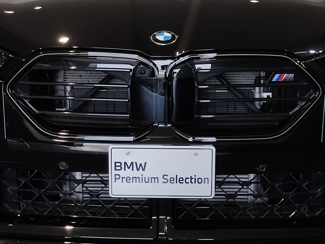 X2 M35i xDrive RHD