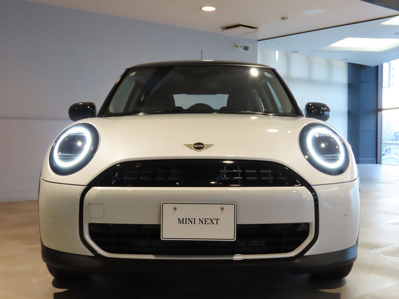 F66 MINI Cooper C 3Dr