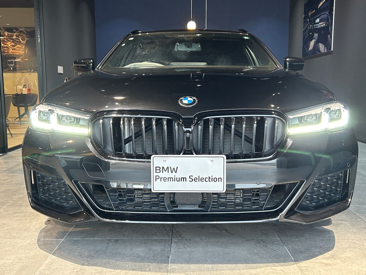 520d xDrive Touring RHD