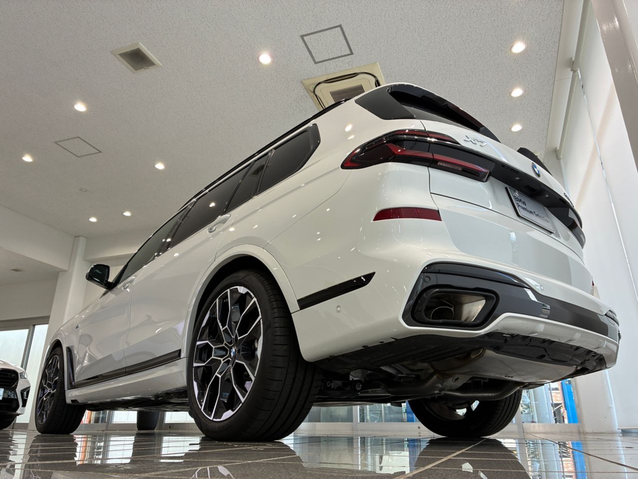 X7 xDrive40d RHD US
