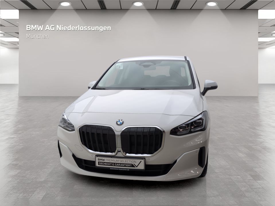 BMW 216