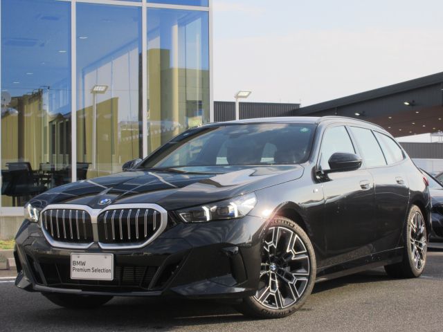 523d xDrive Touring M Sport