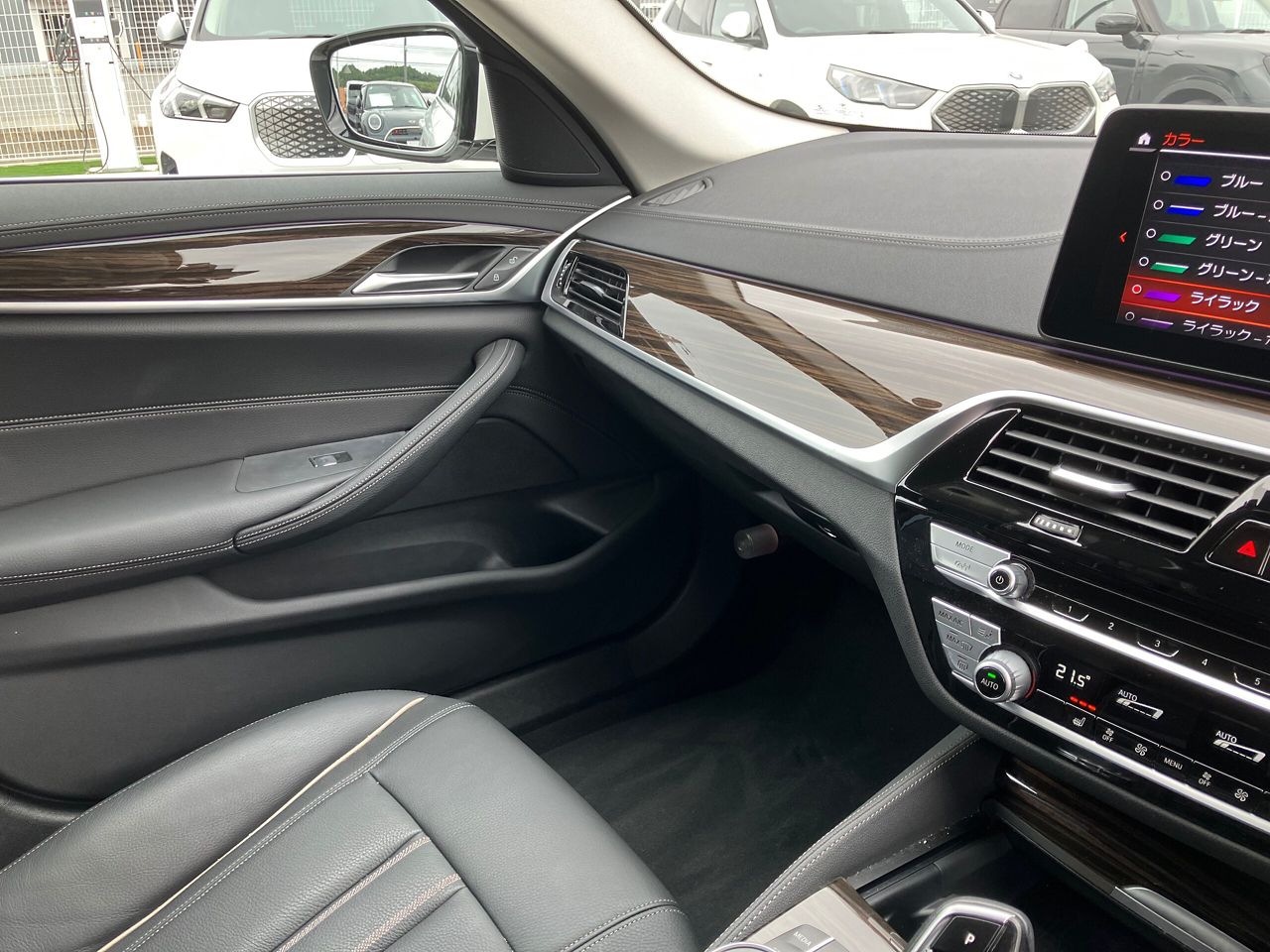 520d xDrive Sedan RHD