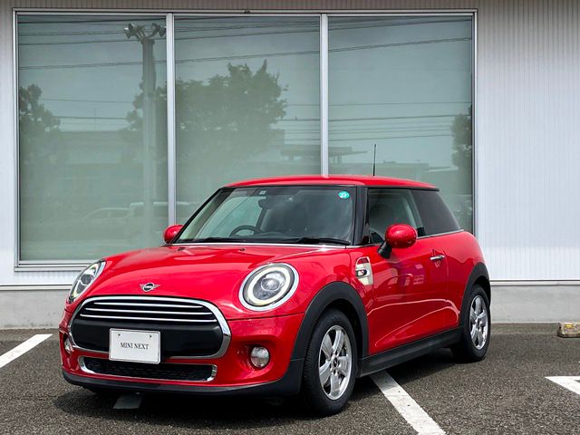 THE NEW MINI ONE 3 DOOR VICTORIA.