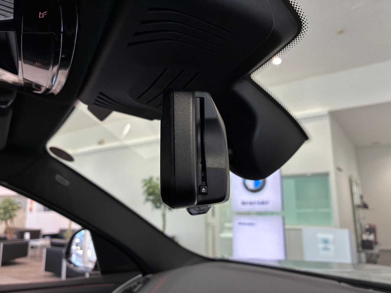X4 xDrive20d RHD