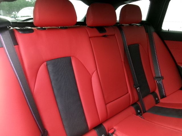 G** M* C********** * x***** T******