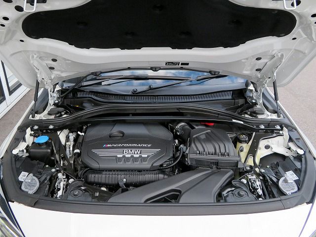 F4* **35i xDrive **** ***** B48 2.0i