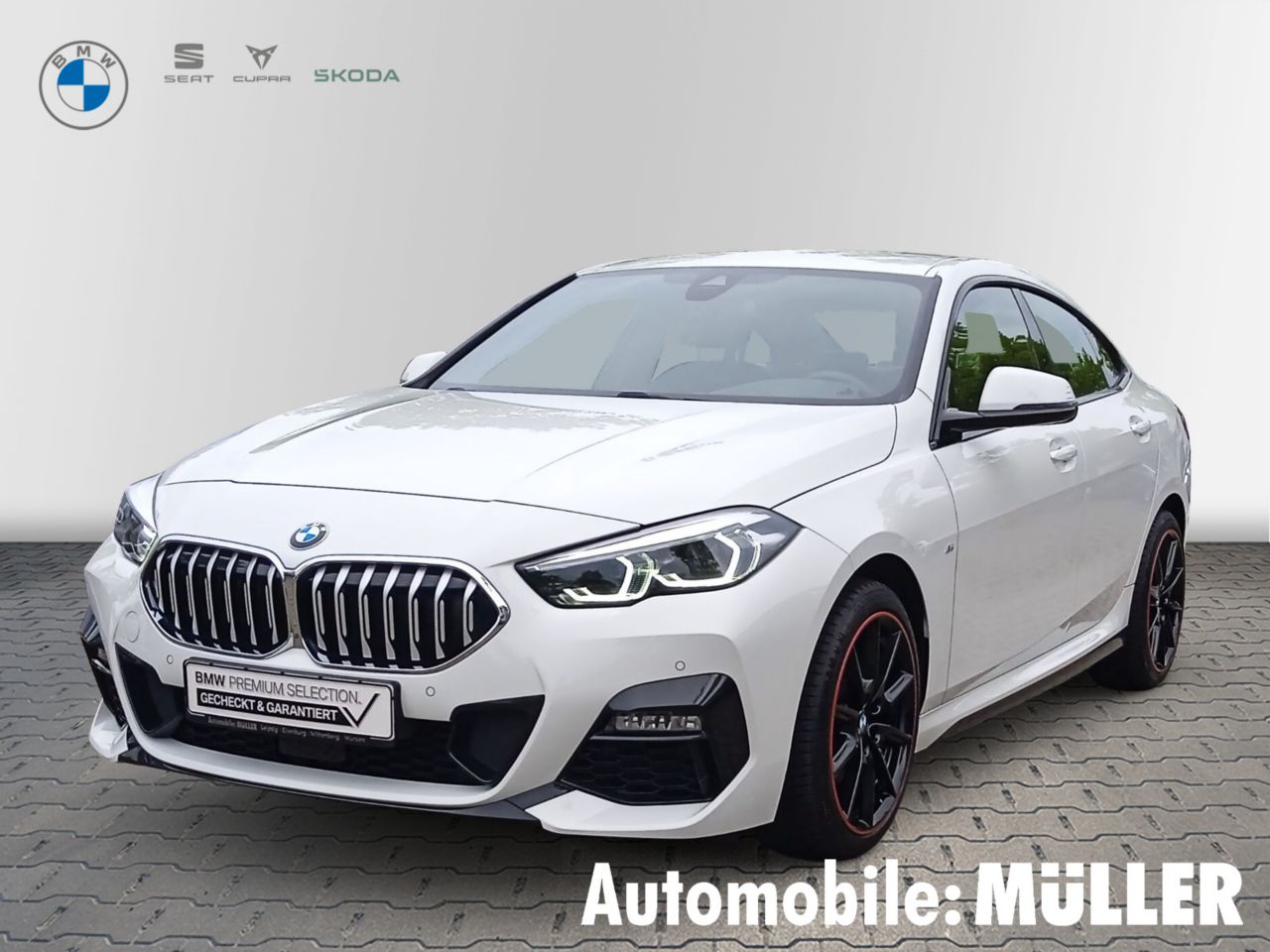 BMW 218
