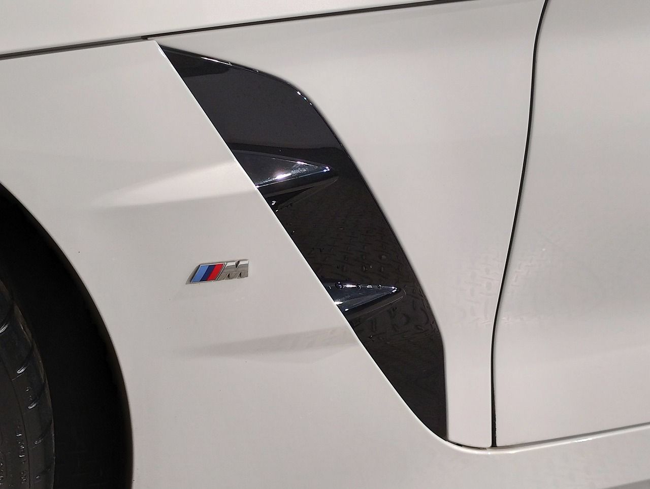 G29 z4 sDrive20i RHD