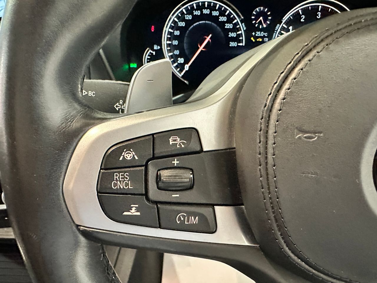 X3 20I