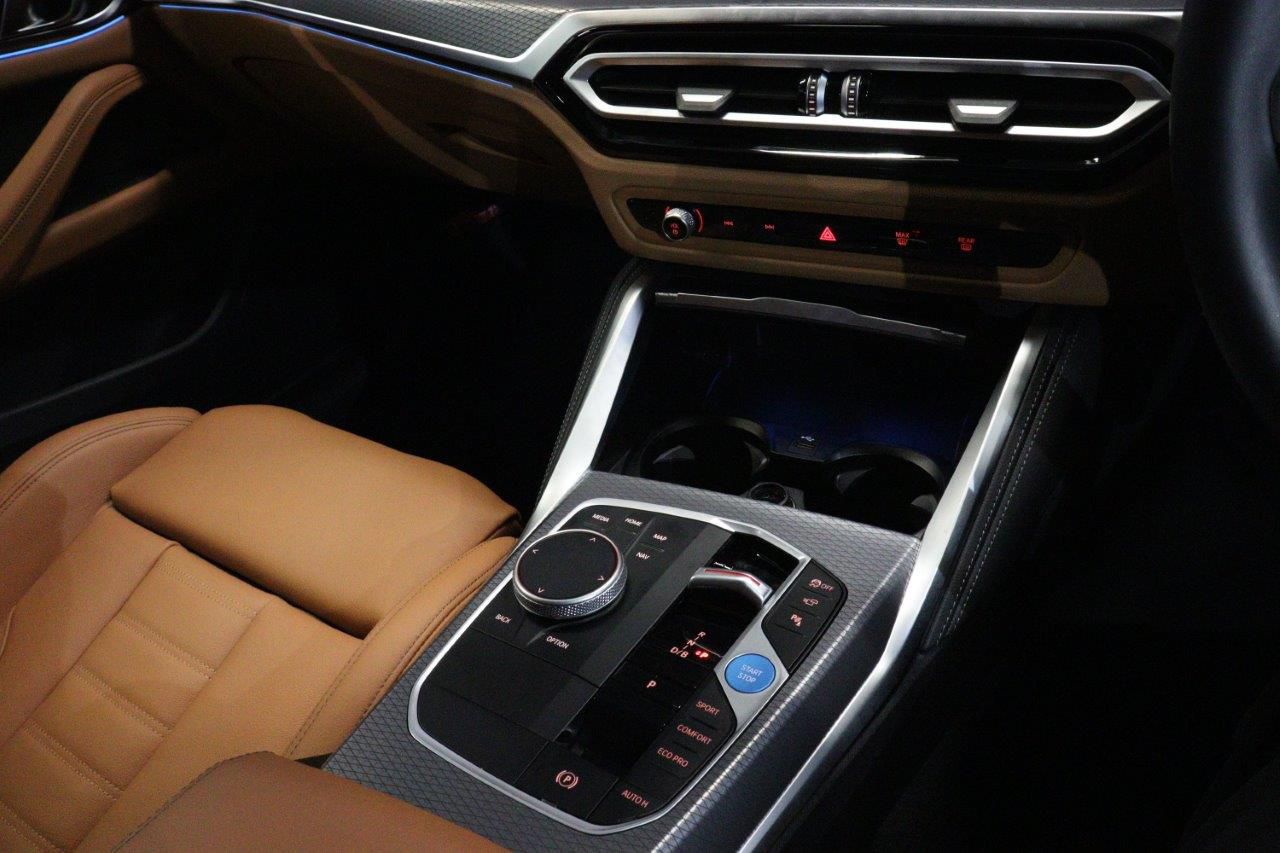 G26 i4 M50 RHD
