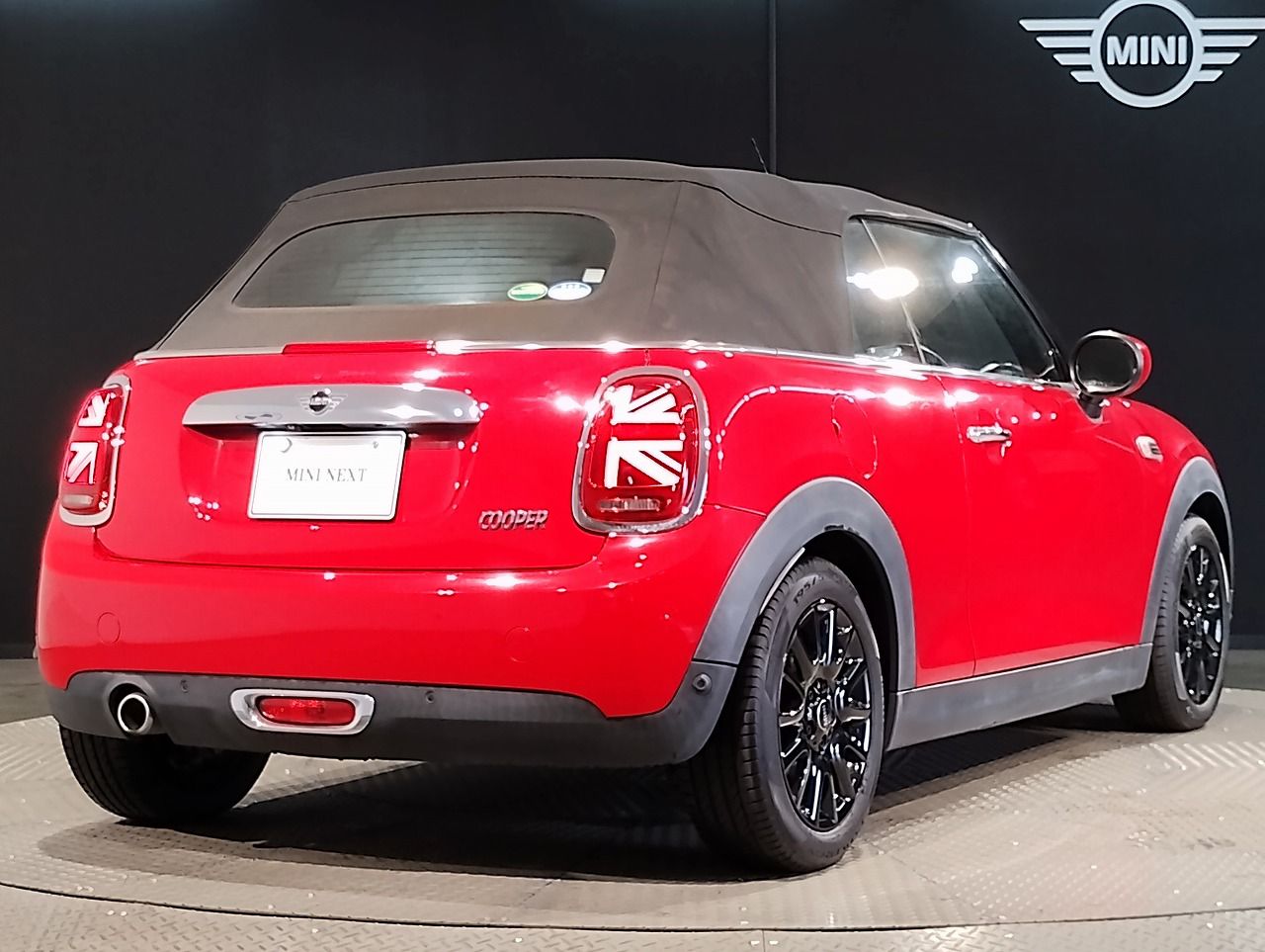 F57 MINI Cooper Convertible LCI