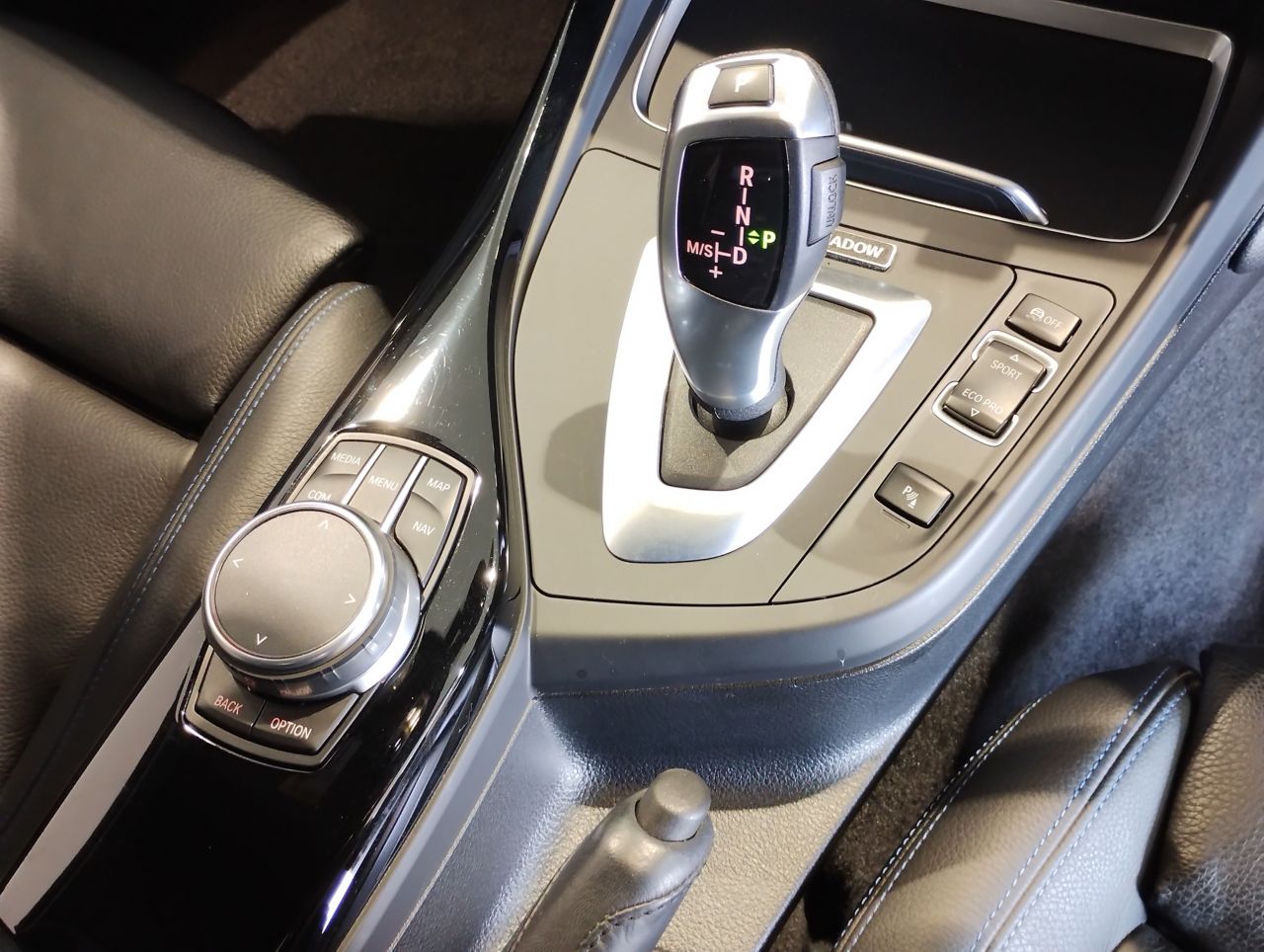 118D 5DOOR RHD