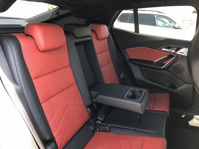 X2 M35i xDrive RHD