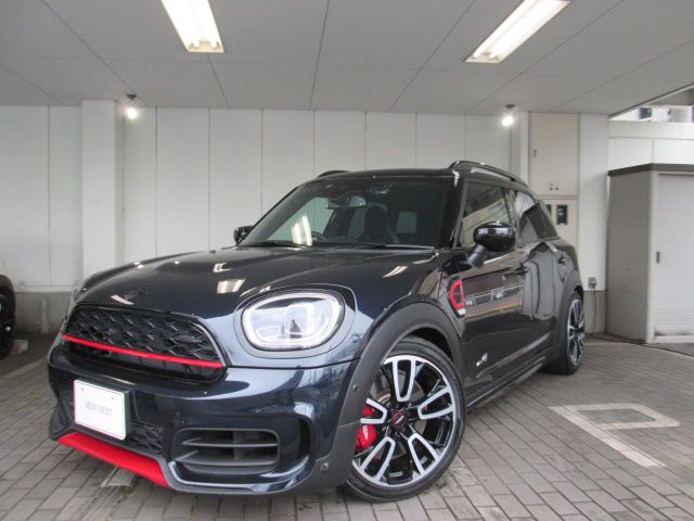 THE MINI JOHN COOPER WORKS CROSSOVER ALL4.