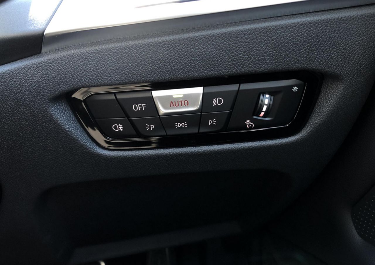 G26 i4 eDrive35 RHD