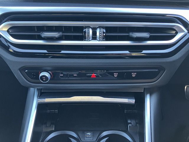 G20 320i Saloon LCI RHD MX