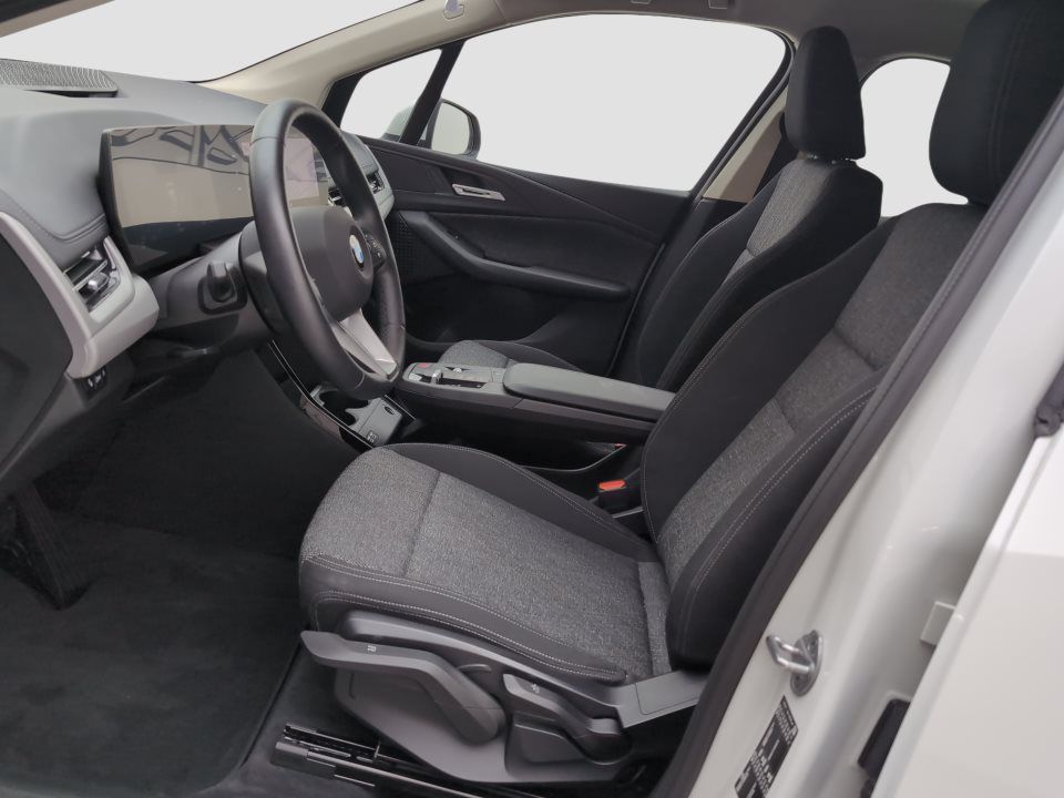 BMW 216
