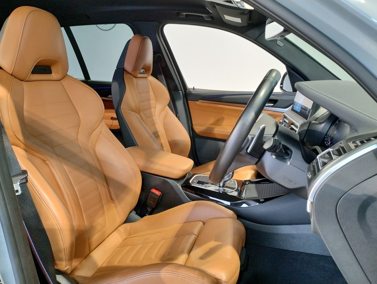 G01 X3 M40d RHD LCI ZA