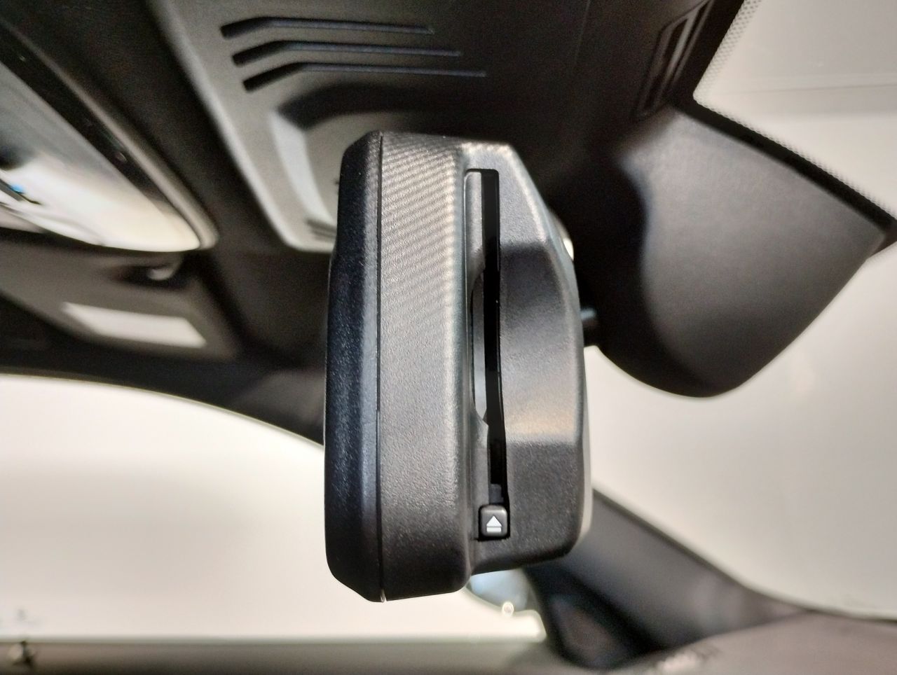 320d xDrive Berline RHD