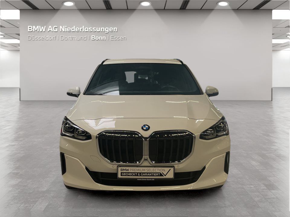 BMW 216