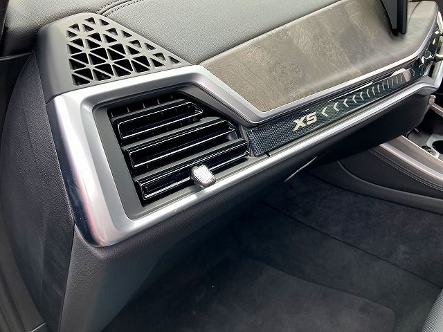 X5 xDrive40d RHD