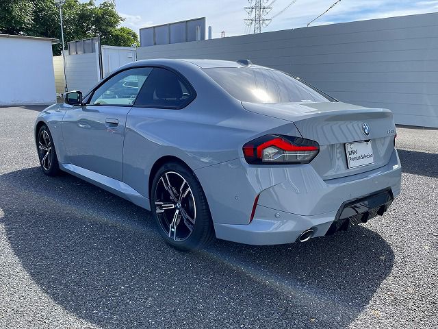 G42 220i Coupe