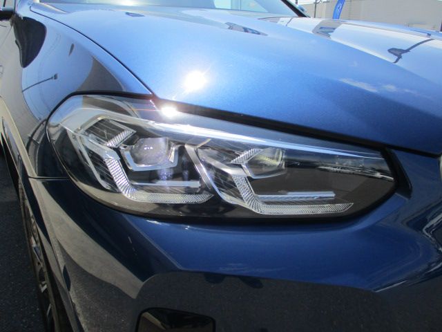 X4 xDrive20d RHD