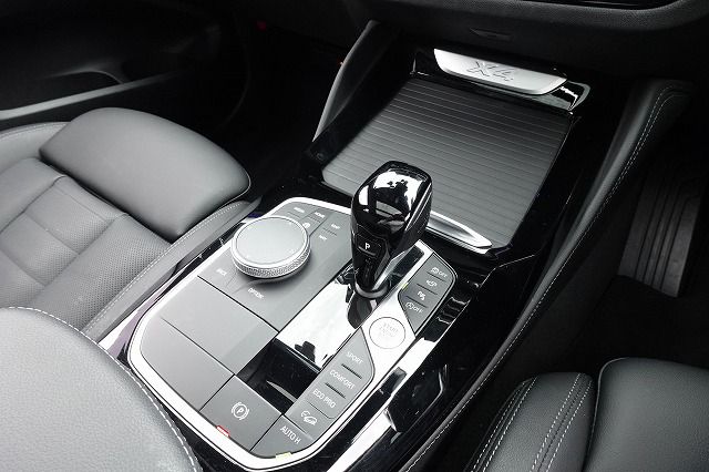 X4 xDrive20d RHD
