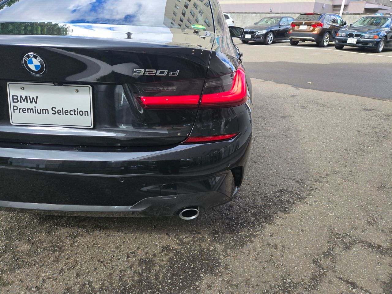 G20 320d xDrive RHD Saloon