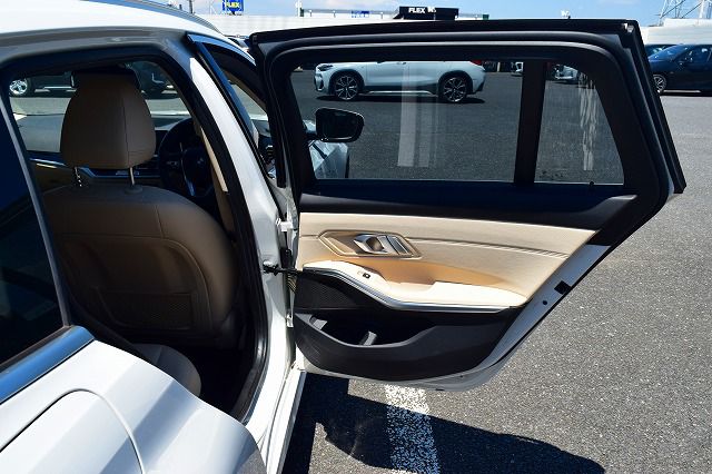 G21 320d xDrive Touring RHD
