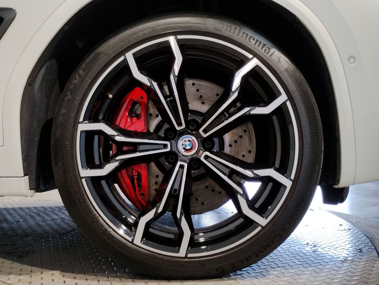 F97 X3 M RHD LCI